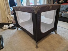 Miniuno snoozelite travel cot